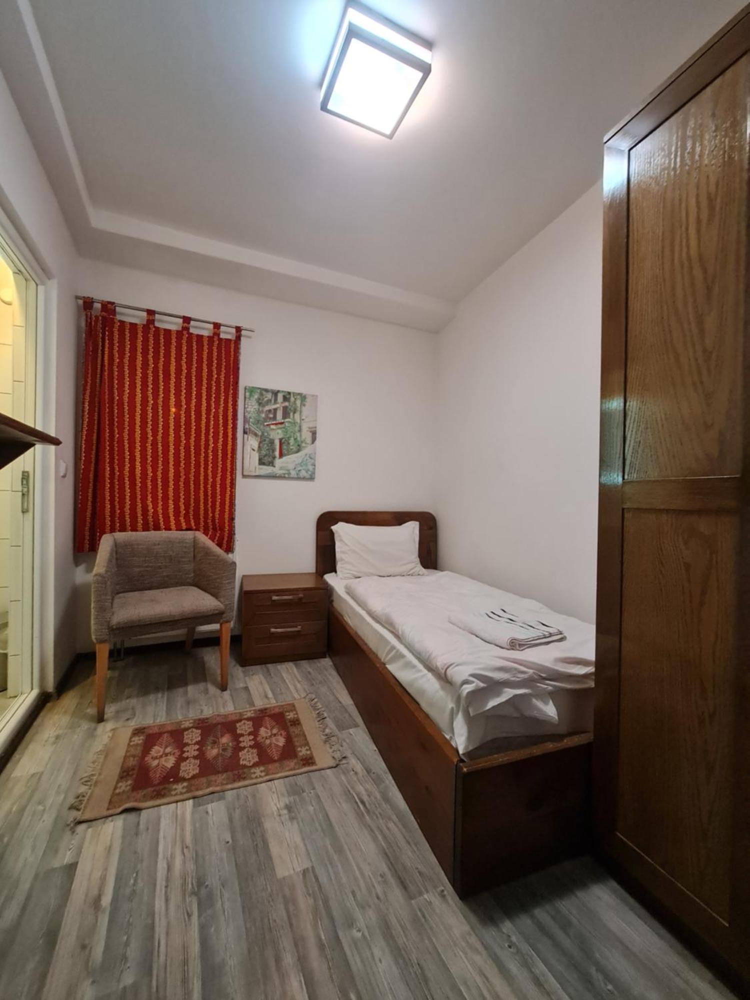 Guesthouse Hotel My Home Πρίζρεν Εξωτερικό φωτογραφία