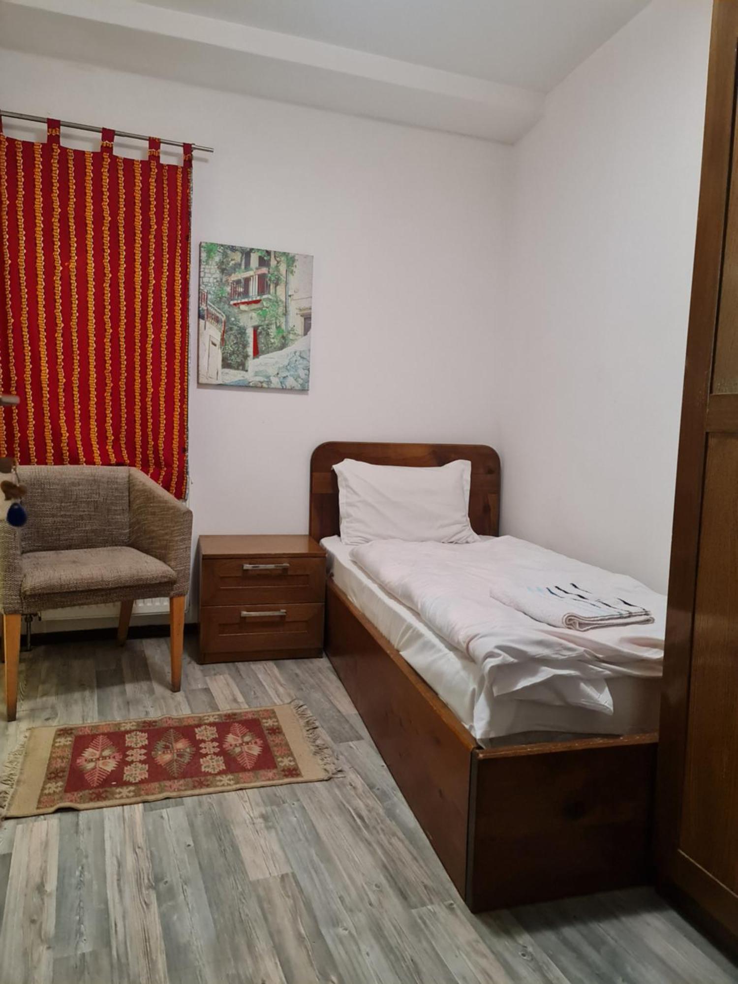 Guesthouse Hotel My Home Πρίζρεν Εξωτερικό φωτογραφία