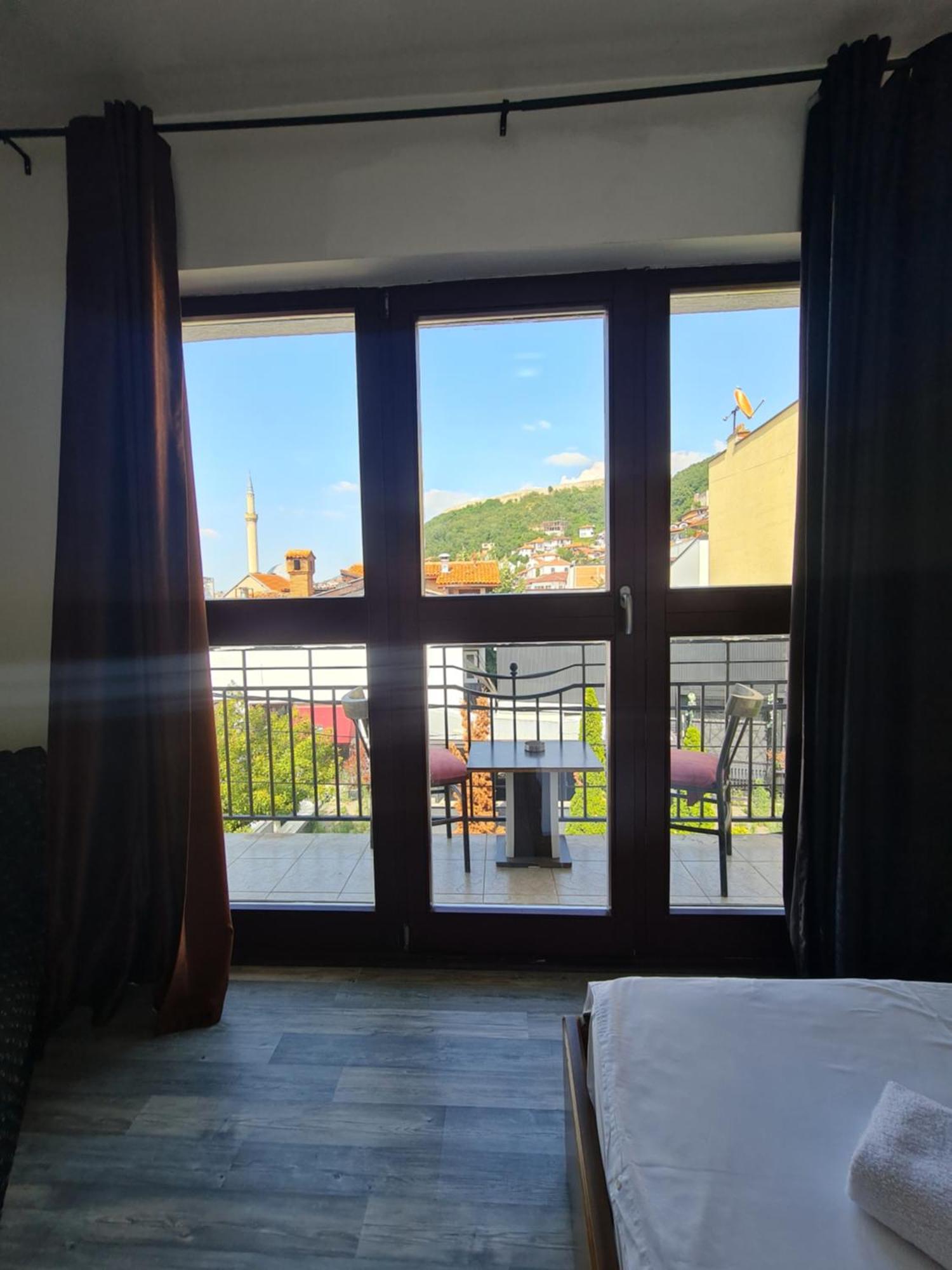 Guesthouse Hotel My Home Πρίζρεν Εξωτερικό φωτογραφία