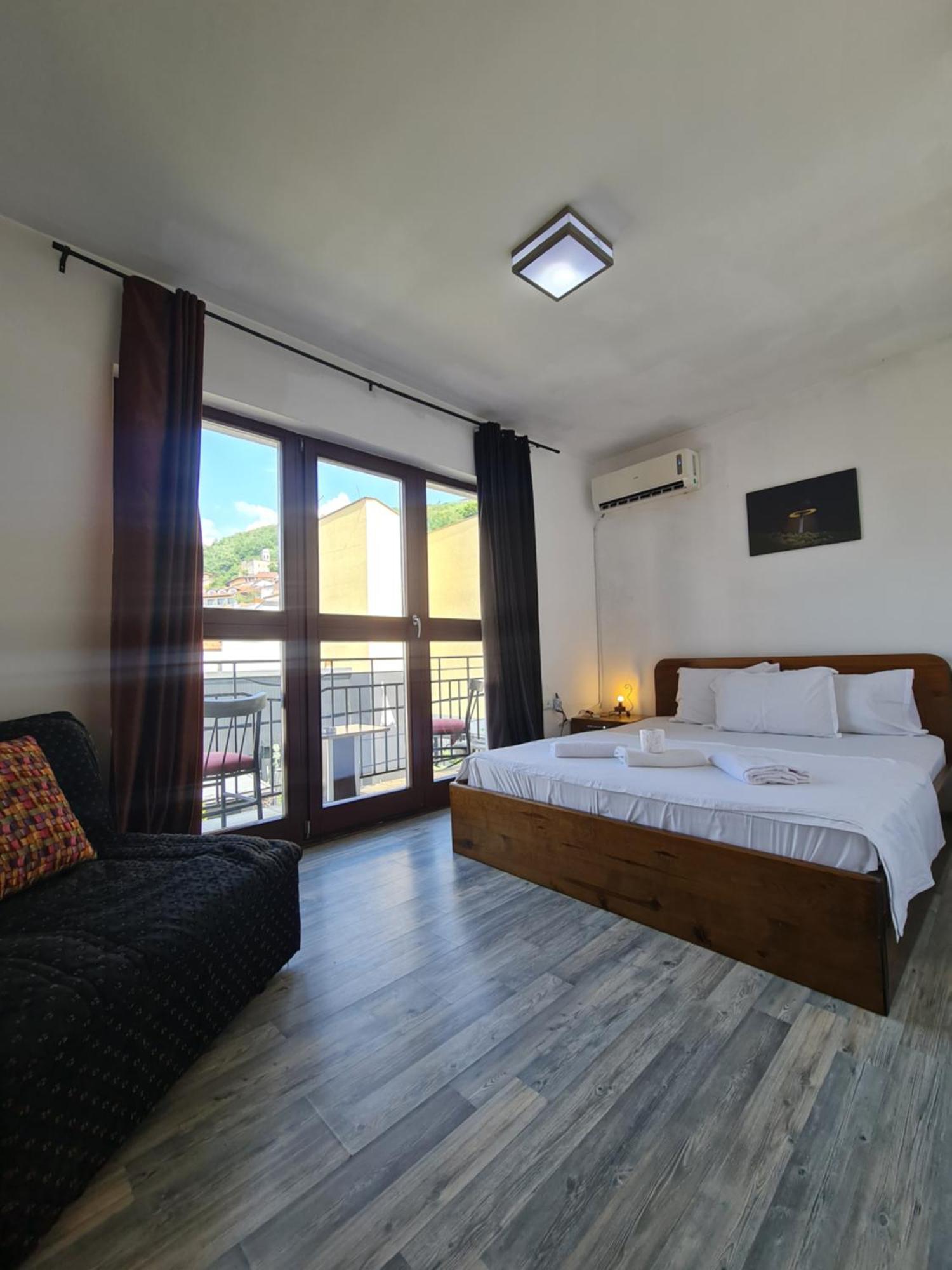 Guesthouse Hotel My Home Πρίζρεν Εξωτερικό φωτογραφία
